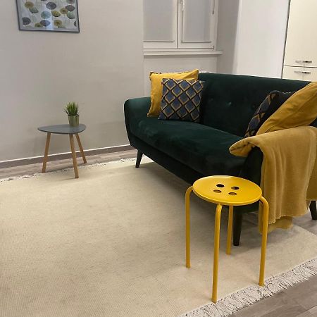 Wonderwall Apartment ลาสเปเซีย ภายนอก รูปภาพ