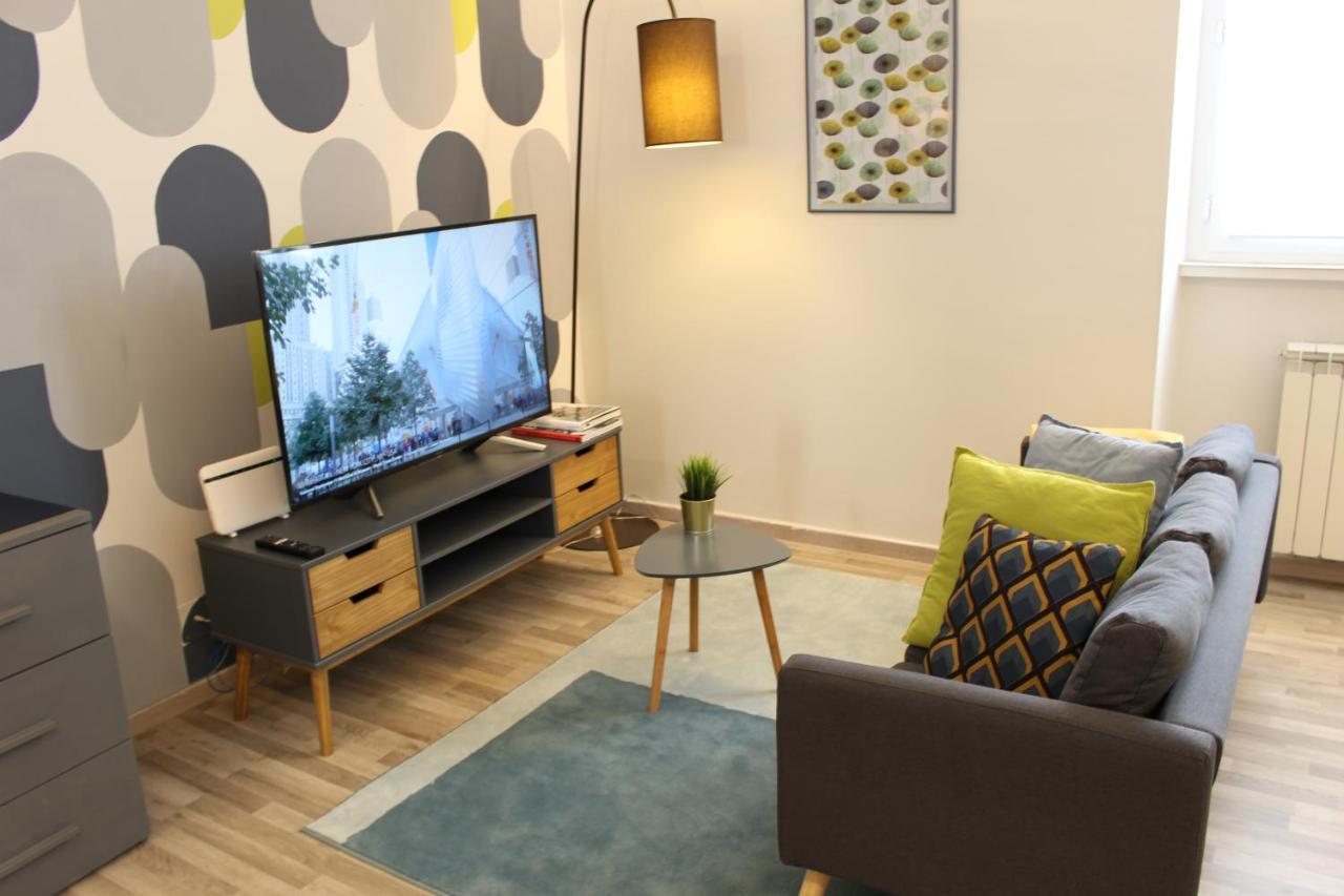 Wonderwall Apartment ลาสเปเซีย ภายนอก รูปภาพ