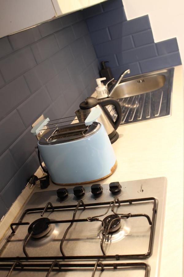 Wonderwall Apartment ลาสเปเซีย ภายนอก รูปภาพ