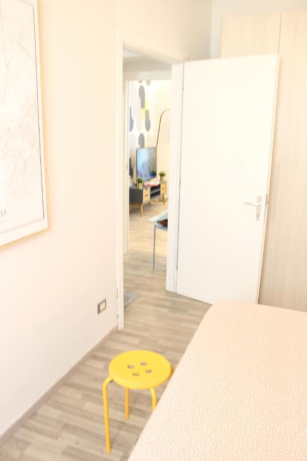 Wonderwall Apartment ลาสเปเซีย ภายนอก รูปภาพ