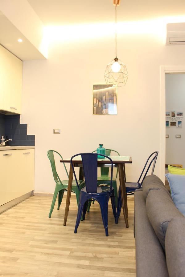 Wonderwall Apartment ลาสเปเซีย ภายนอก รูปภาพ