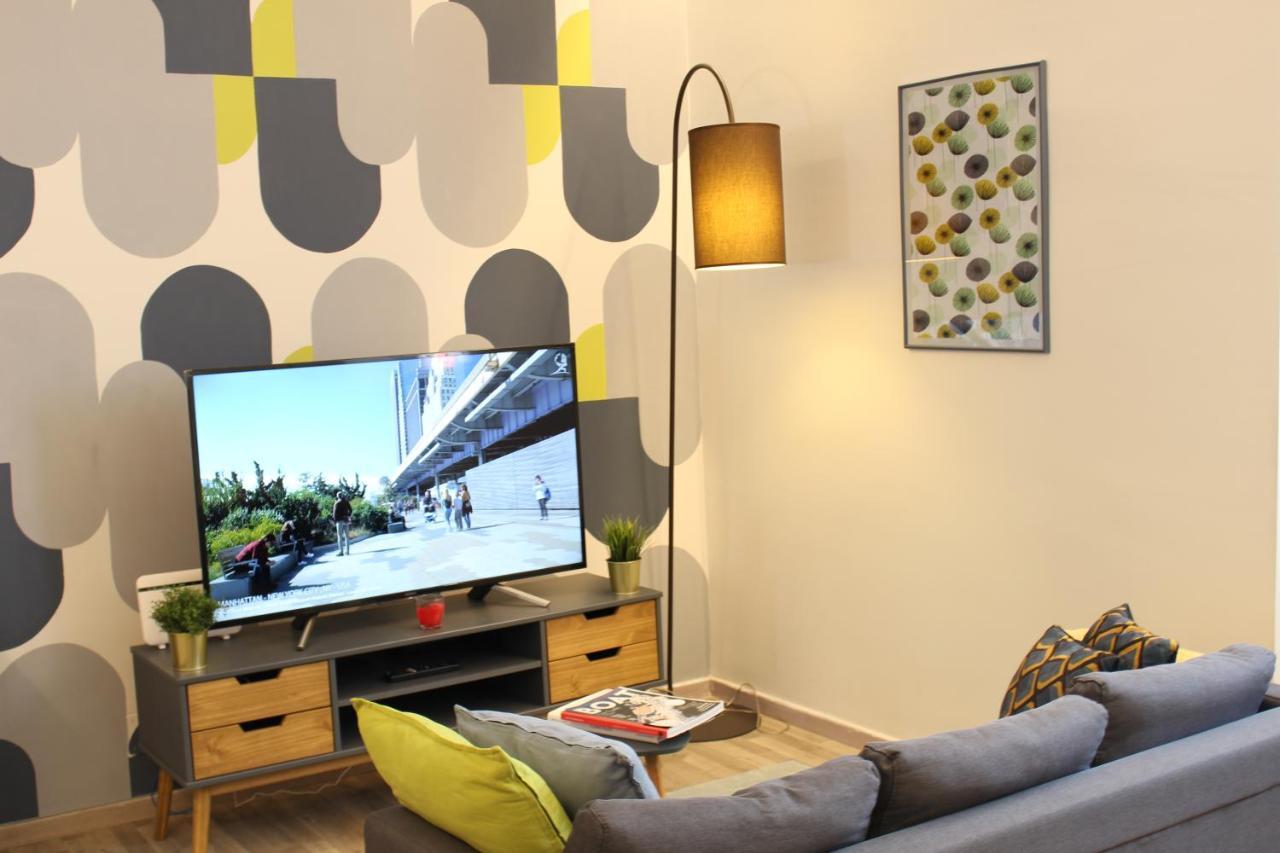 Wonderwall Apartment ลาสเปเซีย ภายนอก รูปภาพ