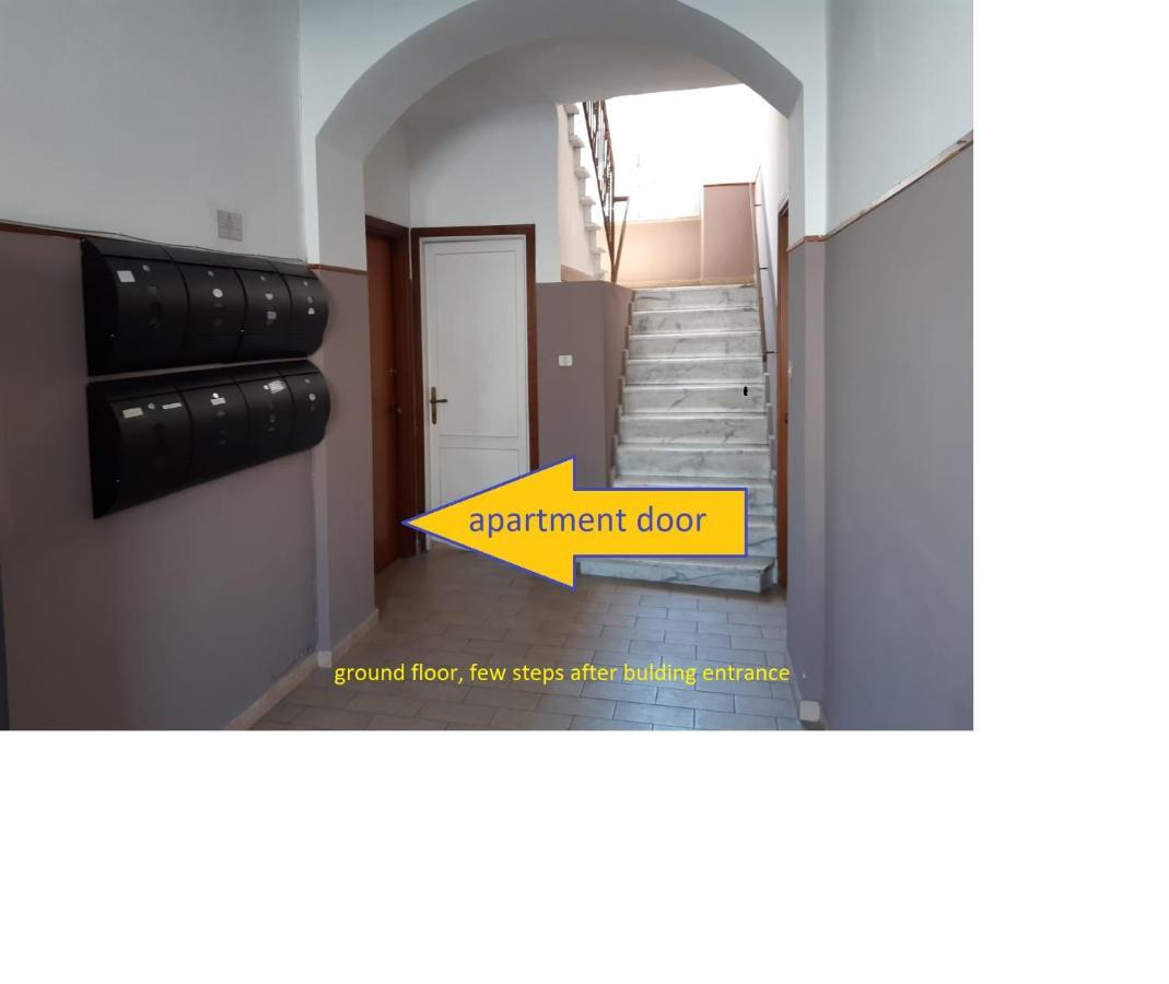Wonderwall Apartment ลาสเปเซีย ภายนอก รูปภาพ